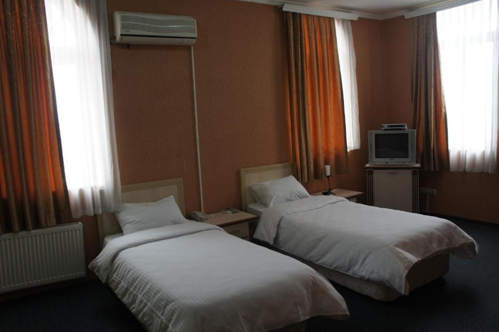Boyuk Gala Hotel Baku Værelse billede